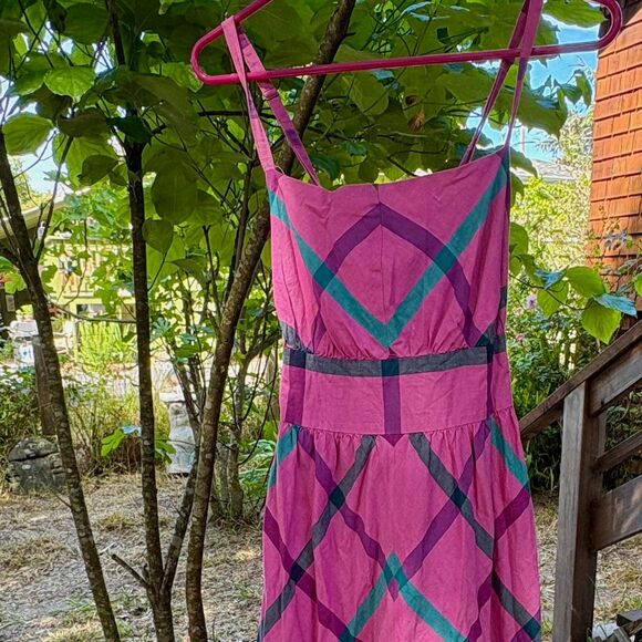 TULLE Los Angeles Fuchsia Green Zig-Zag Cotton Sun Dress - Picture 1 of 3